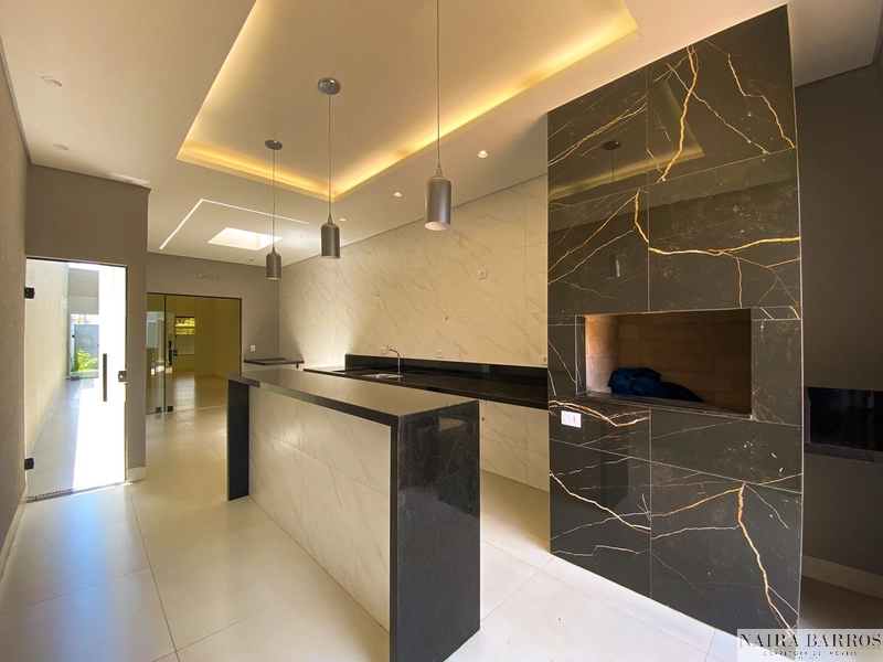 Casa com 3 suítes e piscina no Rita Vieira: 16ª foto da galeria de imagens do imóvel