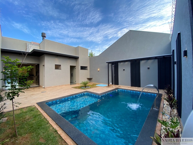 Casa com 3 suítes e piscina no Rita Vieira: 20ª foto da galeria de imagens do imóvel