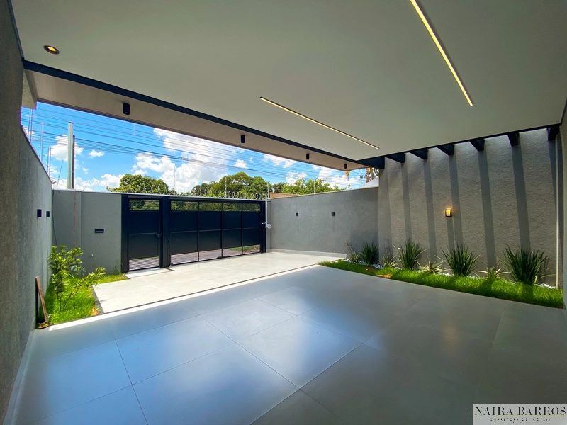 Casa com 3 suítes e piscina no Rita Vieira: 3ª foto da galeria de imagens do imóvel