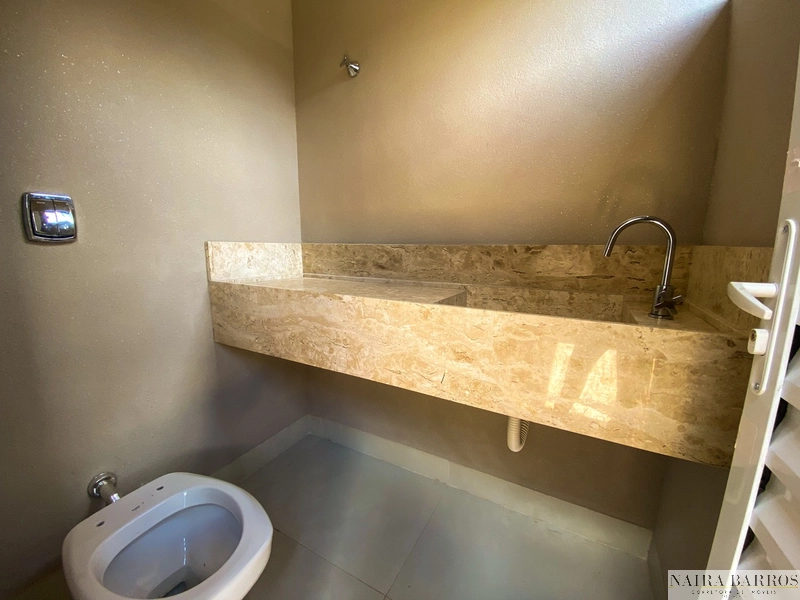 Casa com 3 suítes e piscina no Rita Vieira: 17ª foto da galeria de imagens do imóvel