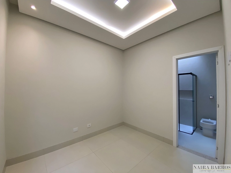 Casa com 3 suítes e piscina no Rita Vieira: 9ª foto da galeria de imagens do imóvel