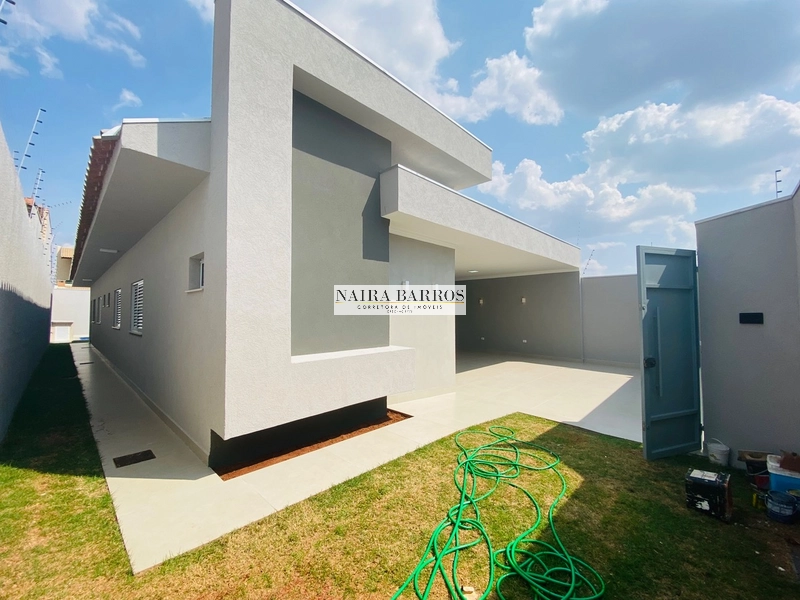 Casa com 3 suites e piscina no prox. a vitorio zeolla: 1ª foto da galeria de imagens do imóvel