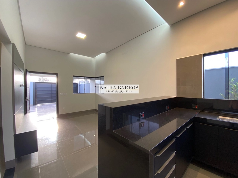 Casa com 3 quartos - completa de planejados próximo a UCDB: 11ª foto da galeria de imagens do imóvel