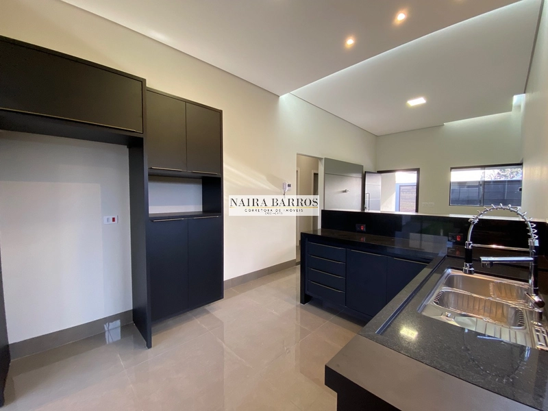 Casa com 3 quartos - completa de planejados próximo a UCDB: 12ª foto da galeria de imagens do imóvel