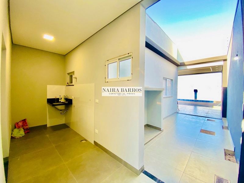 Casa com 3 dormitórios e terraço no Jd. Seminário: 12ª foto da galeria de imagens do imóvel