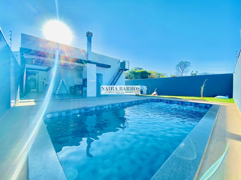 Casa com 3 dormitórios e terraço no Jd. Seminário: 14ª foto da galeria de imagens do imóvel