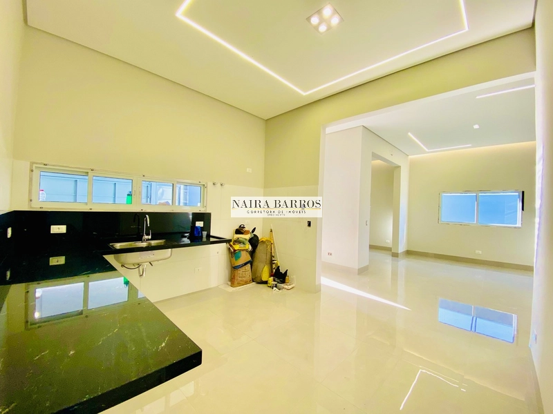 Casa com 3 dormitórios e terraço no Jd. Seminário: 4ª foto da galeria de imagens do imóvel