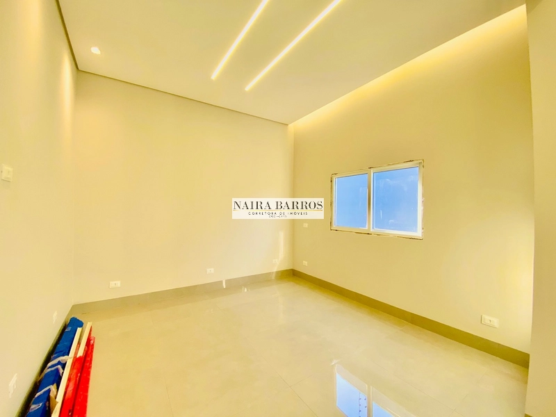 Casa com 3 dormitórios e terraço no Jd. Seminário: 2ª foto da galeria de imagens do imóvel
