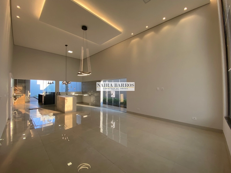 Casa com 3 quartos e piscina no Jardim Panamá: 5ª foto da galeria de imagens do imóvel
