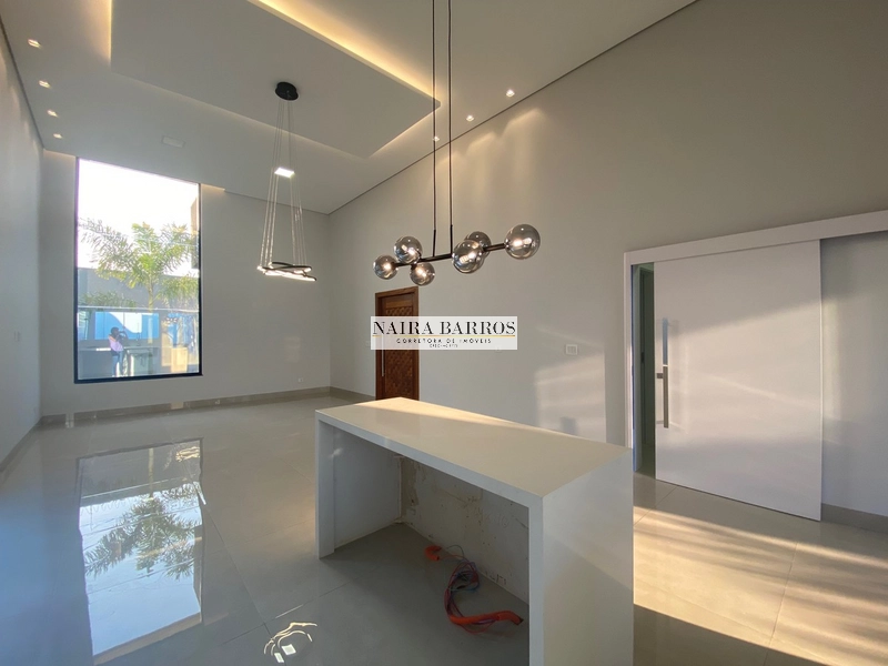 Casa com 3 quartos e piscina no Jardim Panamá: 6ª foto da galeria de imagens do imóvel