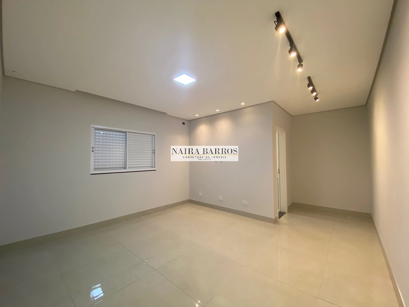 Casa com 3 quartos e piscina no Jardim Panamá: 11ª foto da galeria de imagens do imóvel