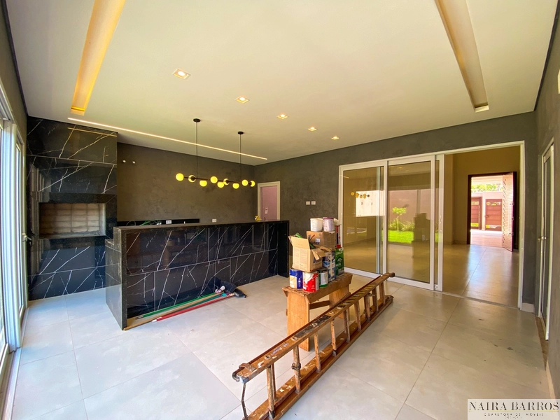 Casa com 3 dormitórios e piscina - Jd Seminário: 16ª foto da galeria de imagens do imóvel