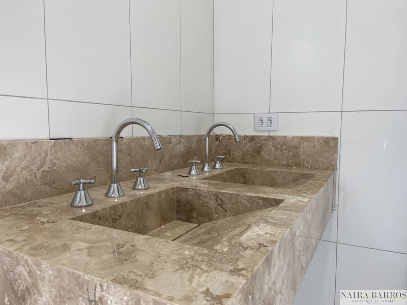 Casa com 3 dormitórios e piscina - Jd Seminário: 12ª foto da galeria de imagens do imóvel