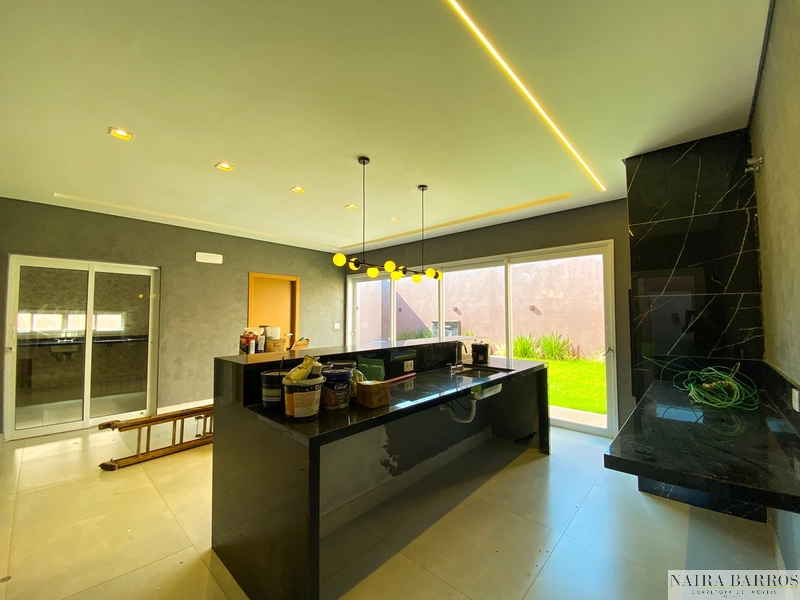 Casa com 3 dormitórios e piscina - Jd Seminário: 15ª foto da galeria de imagens do imóvel
