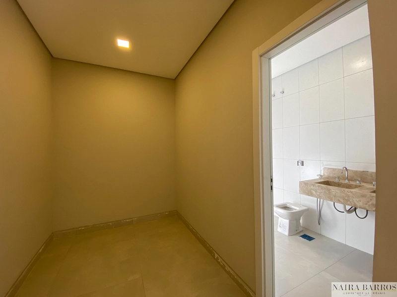 Casa com 3 dormitórios e piscina - Jd Seminário: 10ª foto da galeria de imagens do imóvel
