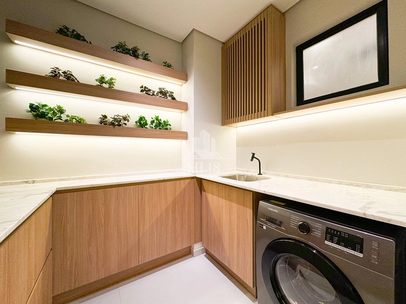 A LIBERDADE DE ESTAR PERTO DE TUDO E O PRIVILÉGIO DE VIVER LONGE DO COMUM.: 5ª foto da galeria de imagens do imóvel