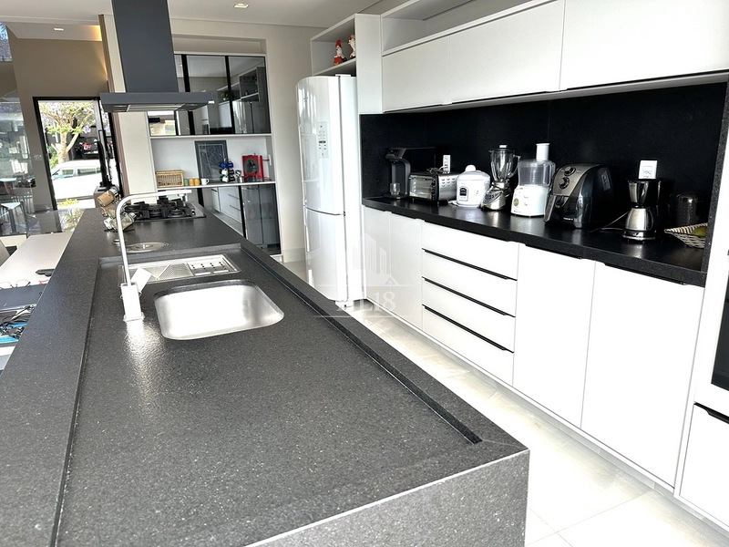 ALTO PADRÃO PRONTA PARA MORAR, MODERNA COMPLETA E PORTEIRA FECHADA: 11ª foto da galeria de imagens do imóvel