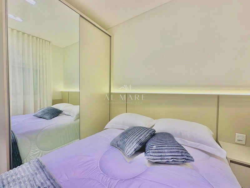 Apartamento três dormitórios sendo uma suíte com vaga de garagem a uma quadra do mar : 15ª foto da galeria de imagens do imóvel