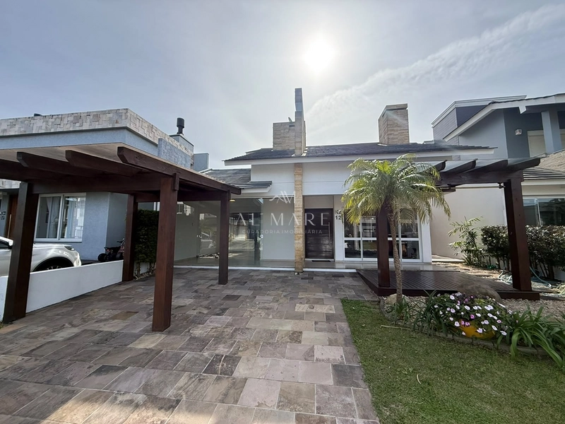 Casa terrea em condominio: 1ª foto da galeria de imagens do imóvel