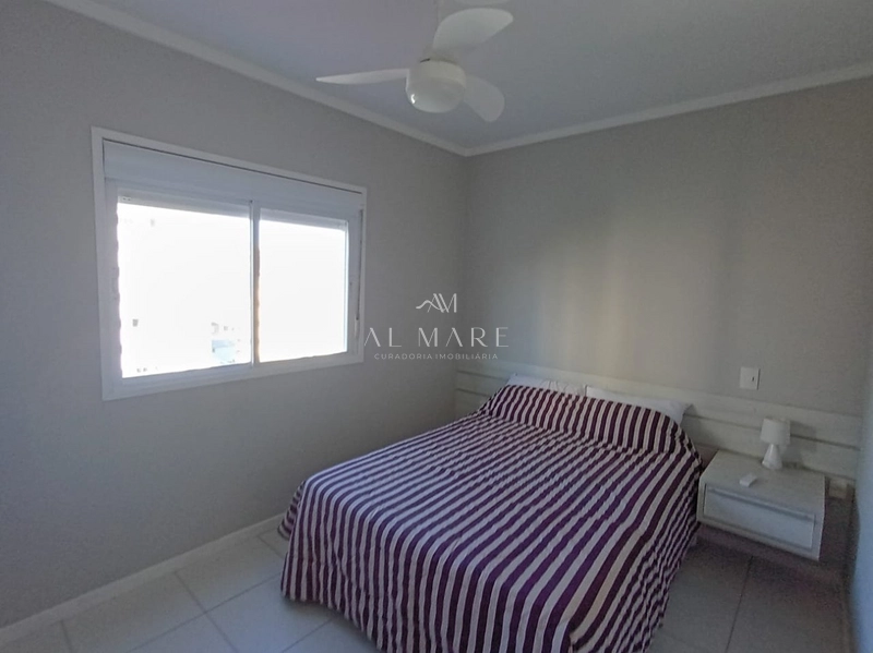 APARTAMENTO DE FRENTE MOBILIADO NO CENTRO DE CAPAO DA CANOA: 2ª foto da galeria de imagens do imóvel