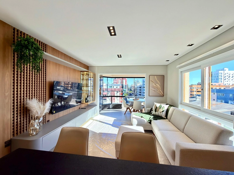APARTAMENTO A VENDA,SACADA COM CHURRASQUEIRA,LIBERADO,VISTA MAR!!!: 1ª foto da galeria de imagens do imóvel
