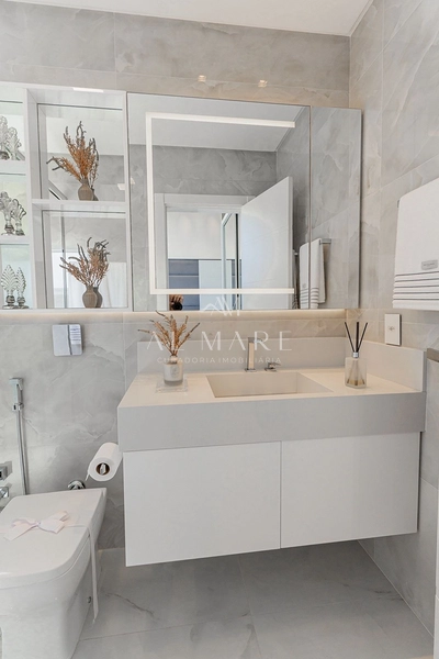 Mansão no condominio beira lago: 16ª foto da galeria de imagens do imóvel