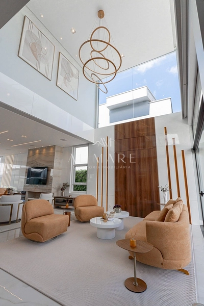 Mansão no condominio beira lago: 12ª foto da galeria de imagens do imóvel