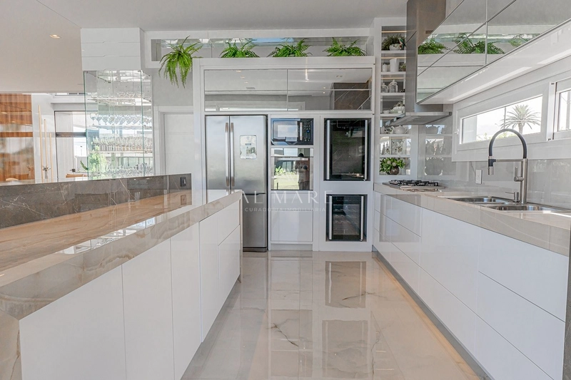 Mansão no condominio beira lago: 22ª foto da galeria de imagens do imóvel