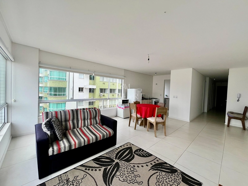 Apartamento de esquina: 7ª foto da galeria de imagens do imóvel