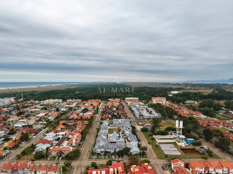 Sobrado com dois quarto, piscina e quadra de esportes : 29ª foto da galeria de imagens do imóvel