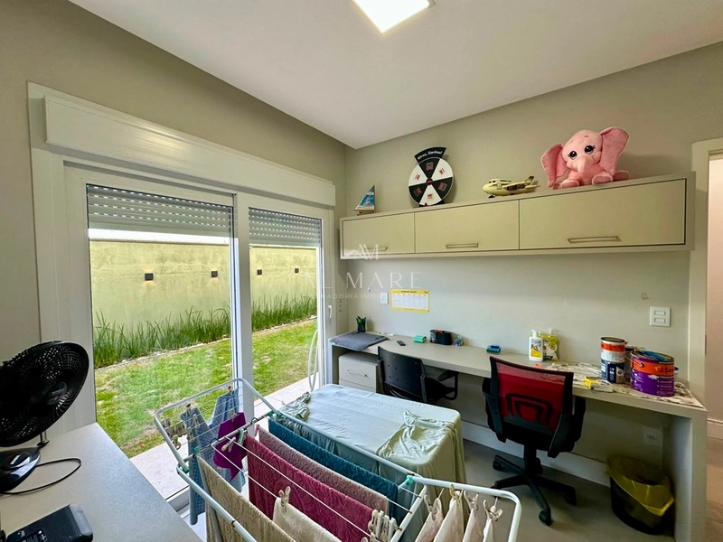 Casa em condomínio quadro suítes : 26ª foto da galeria de imagens do imóvel