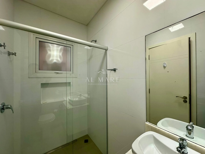Casa em condomínio quadro suítes : 11ª foto da galeria de imagens do imóvel