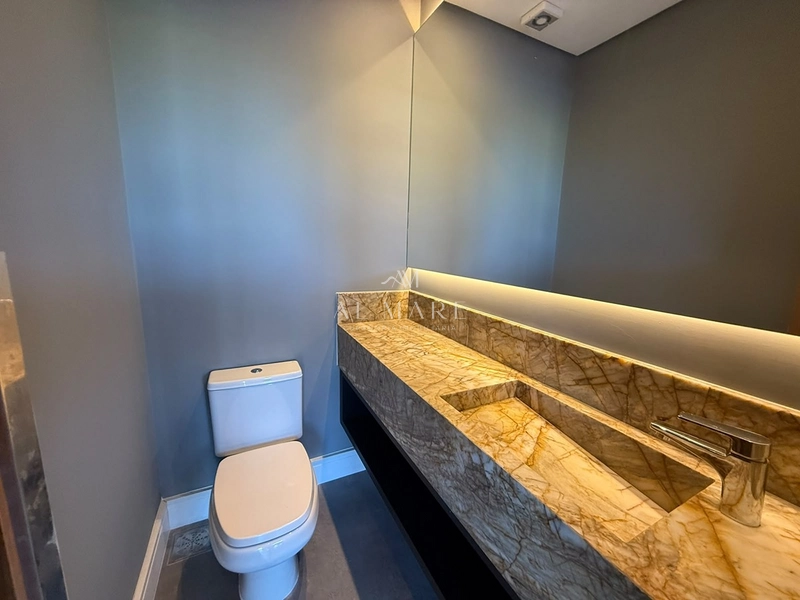 Casa beira lago com seis suítes mais lavabo ao lado da infra: 25ª foto da galeria de imagens do imóvel