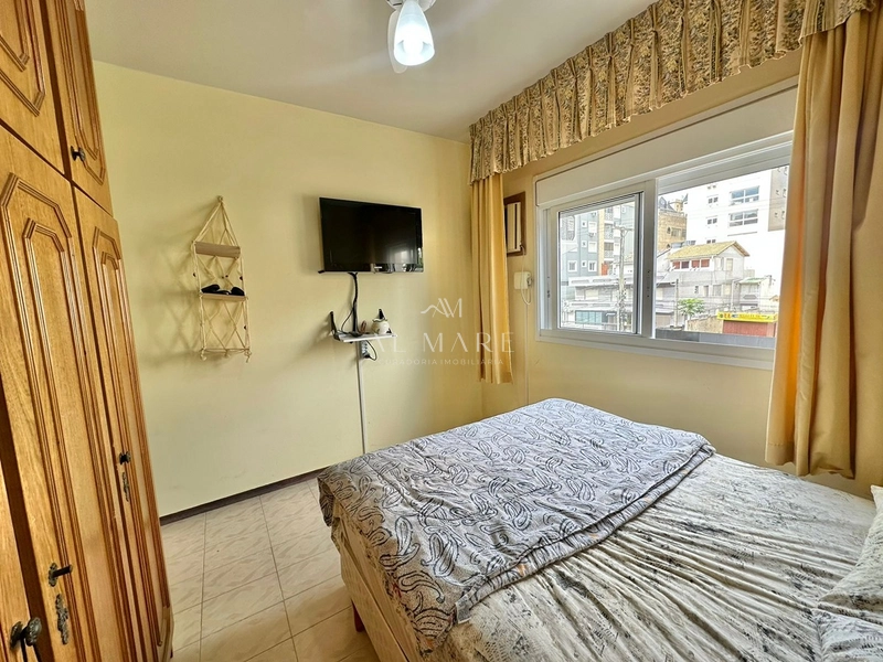 Apartamento com vista liberada para a praça: 4ª foto da galeria de imagens do imóvel