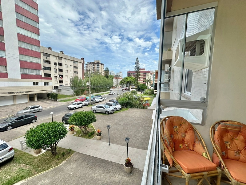 Apartamento com vista liberada para a praça: 10ª foto da galeria de imagens do imóvel
