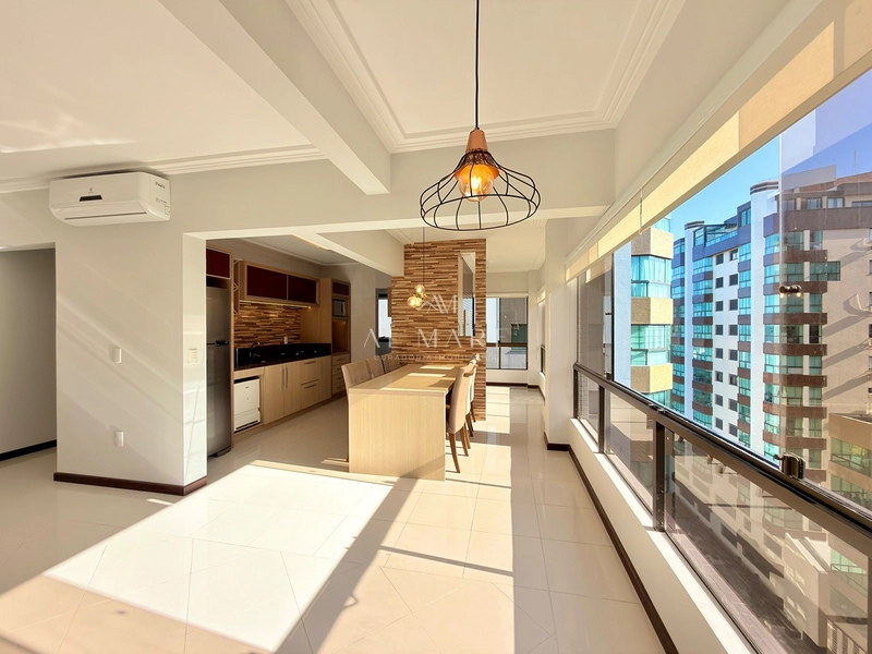 Apartamento dois dormitórios de frente mobiliado e mobiliado: 2ª foto da galeria de imagens do imóvel
