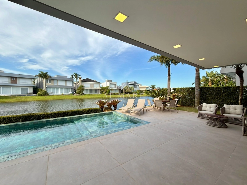 Sobrado a venda beira lago: 29ª foto da galeria de imagens do imóvel