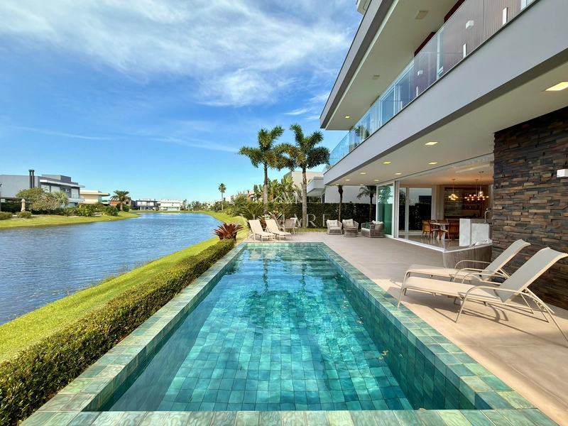 Sobrado a venda beira lago: 19ª foto da galeria de imagens do imóvel