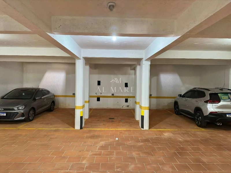 Apartamento de um dormitório com vaga de garagem a duas quadras do mar : 4ª foto da galeria de imagens do imóvel