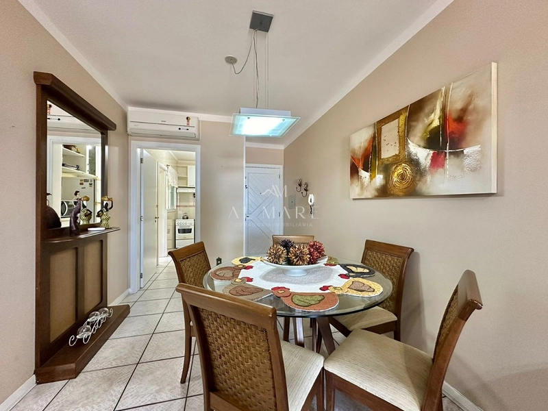 Apartamento beira mar com três dormitórios sendo uma suíte com duas vagas de garagem e mais depósito : 21ª foto da galeria de imagens do imóvel
