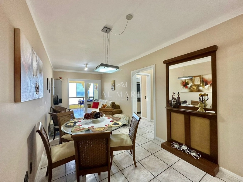Apartamento beira mar com três dormitórios sendo uma suíte com duas vagas de garagem e mais depósito : 13ª foto da galeria de imagens do imóvel