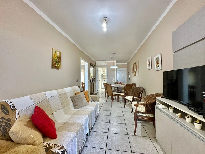 Apartamento beira mar com três dormitórios sendo uma suíte com duas vagas de garagem e mais depósito : 16ª foto da galeria de imagens do imóvel