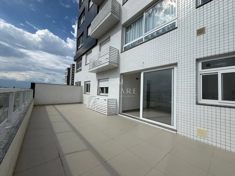 Apartamento com terraço: 10ª foto da galeria de imagens do imóvel