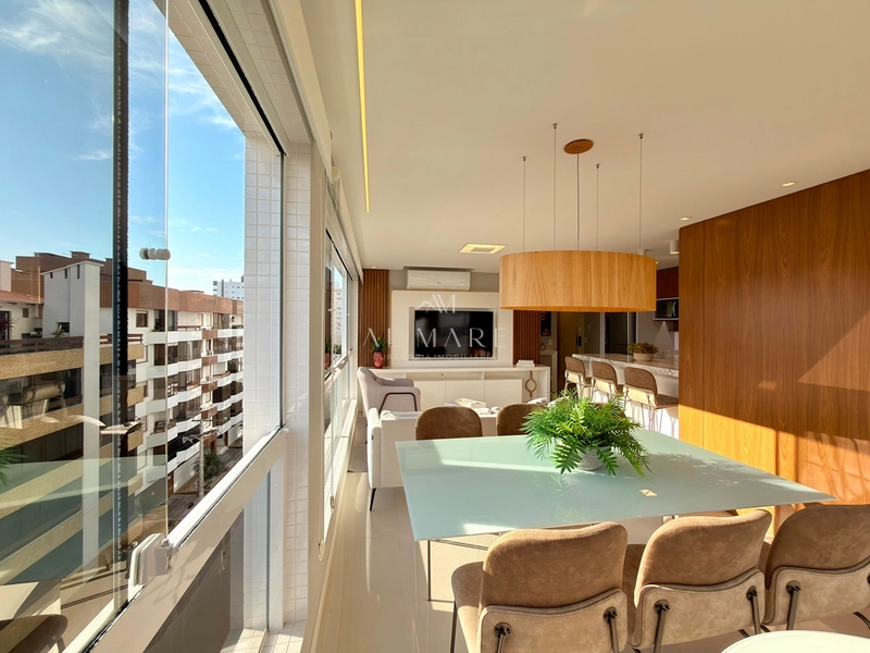 Apartamento de esquina vista mar e serra: 14ª foto da galeria de imagens do imóvel