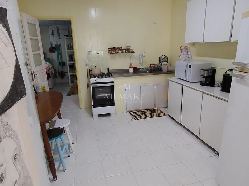 Apartamento três dormitórios sendo uma suíte apenas uma quadra do mar : 20ª foto da galeria de imagens do imóvel