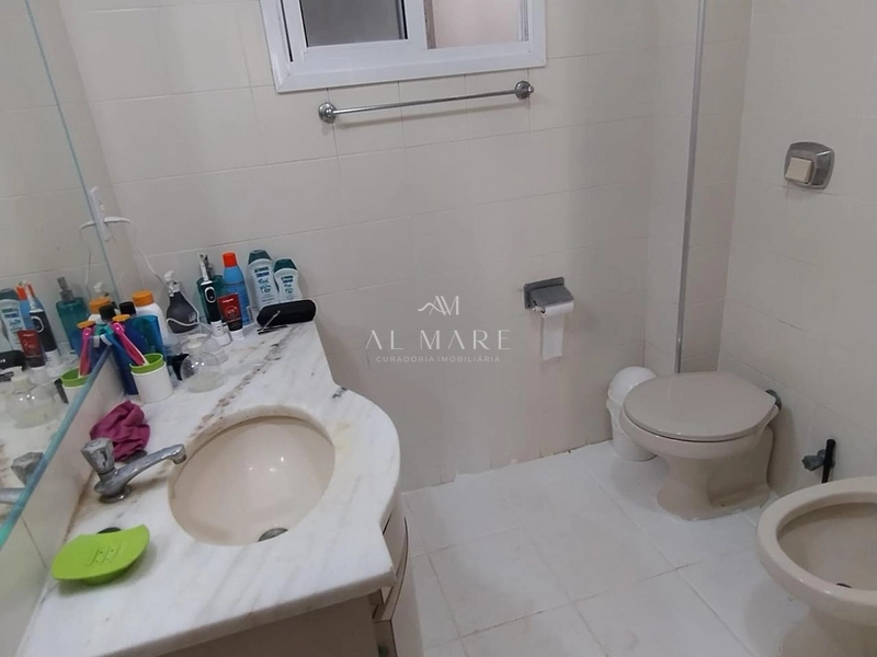 Apartamento três dormitórios sendo uma suíte apenas uma quadra do mar : 8ª foto da galeria de imagens do imóvel