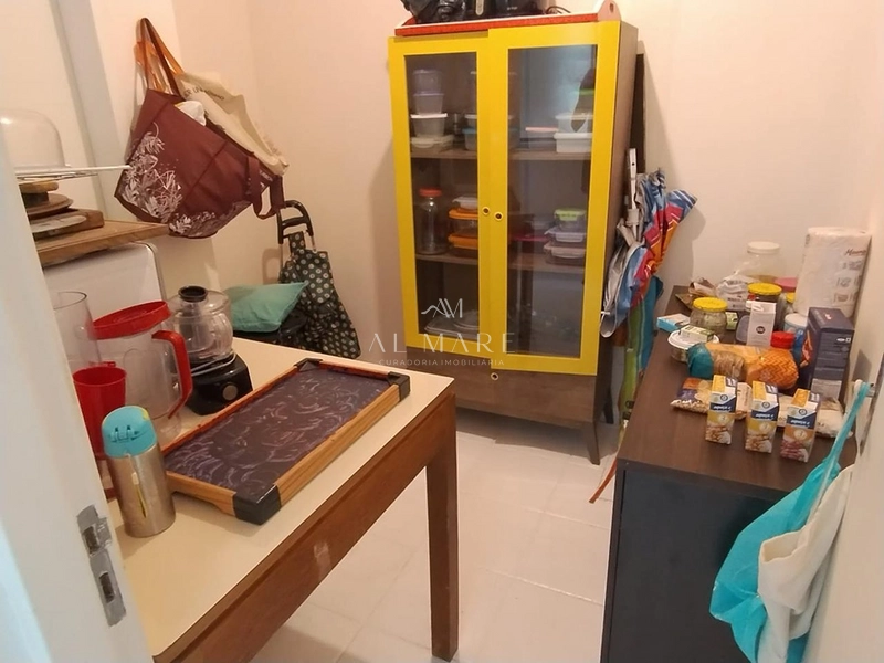 Apartamento três dormitórios sendo uma suíte apenas uma quadra do mar : 14ª foto da galeria de imagens do imóvel