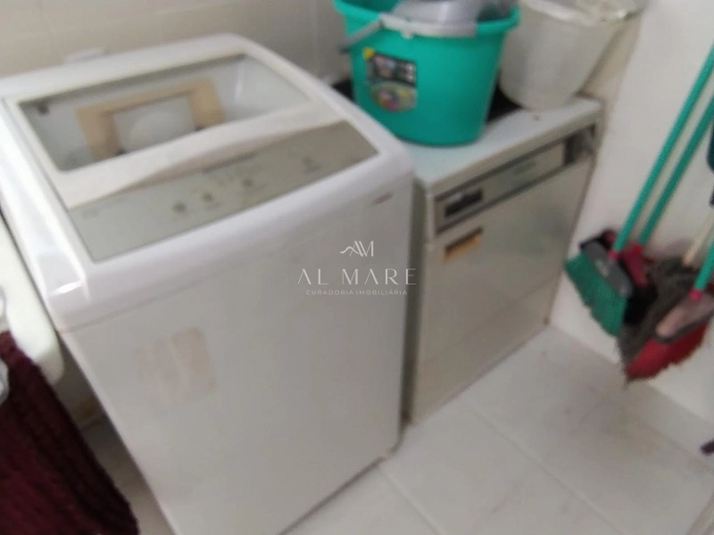 Apartamento três dormitórios sendo uma suíte apenas uma quadra do mar : 19ª foto da galeria de imagens do imóvel
