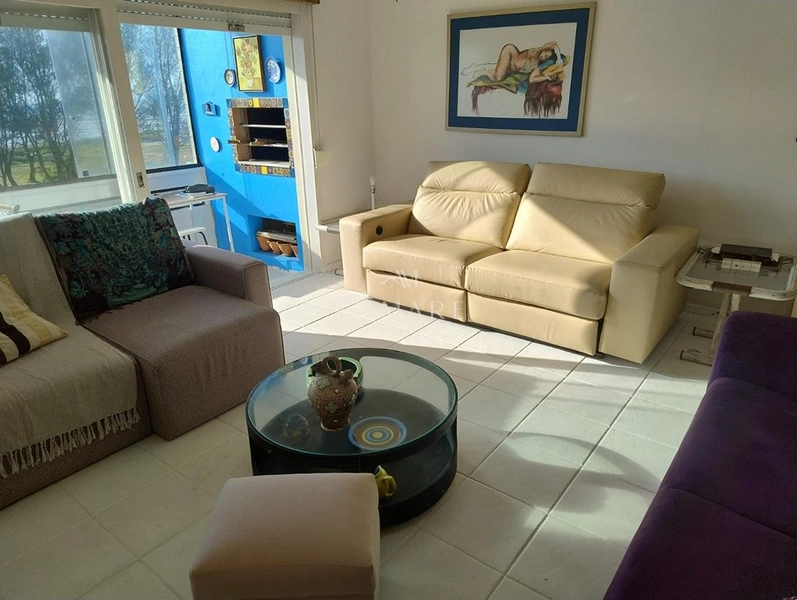 Apartamento três dormitórios sendo uma suíte apenas uma quadra do mar : 6ª foto da galeria de imagens do imóvel