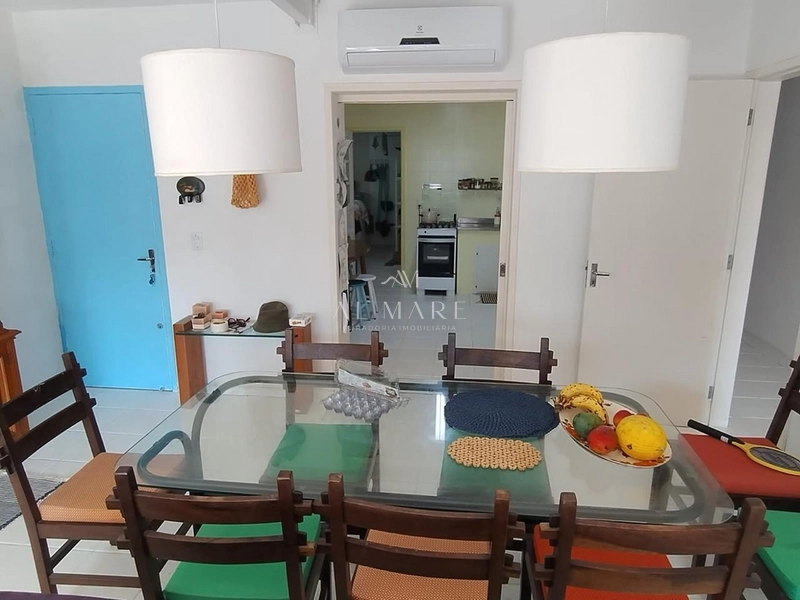 Apartamento três dormitórios sendo uma suíte apenas uma quadra do mar : 12ª foto da galeria de imagens do imóvel
